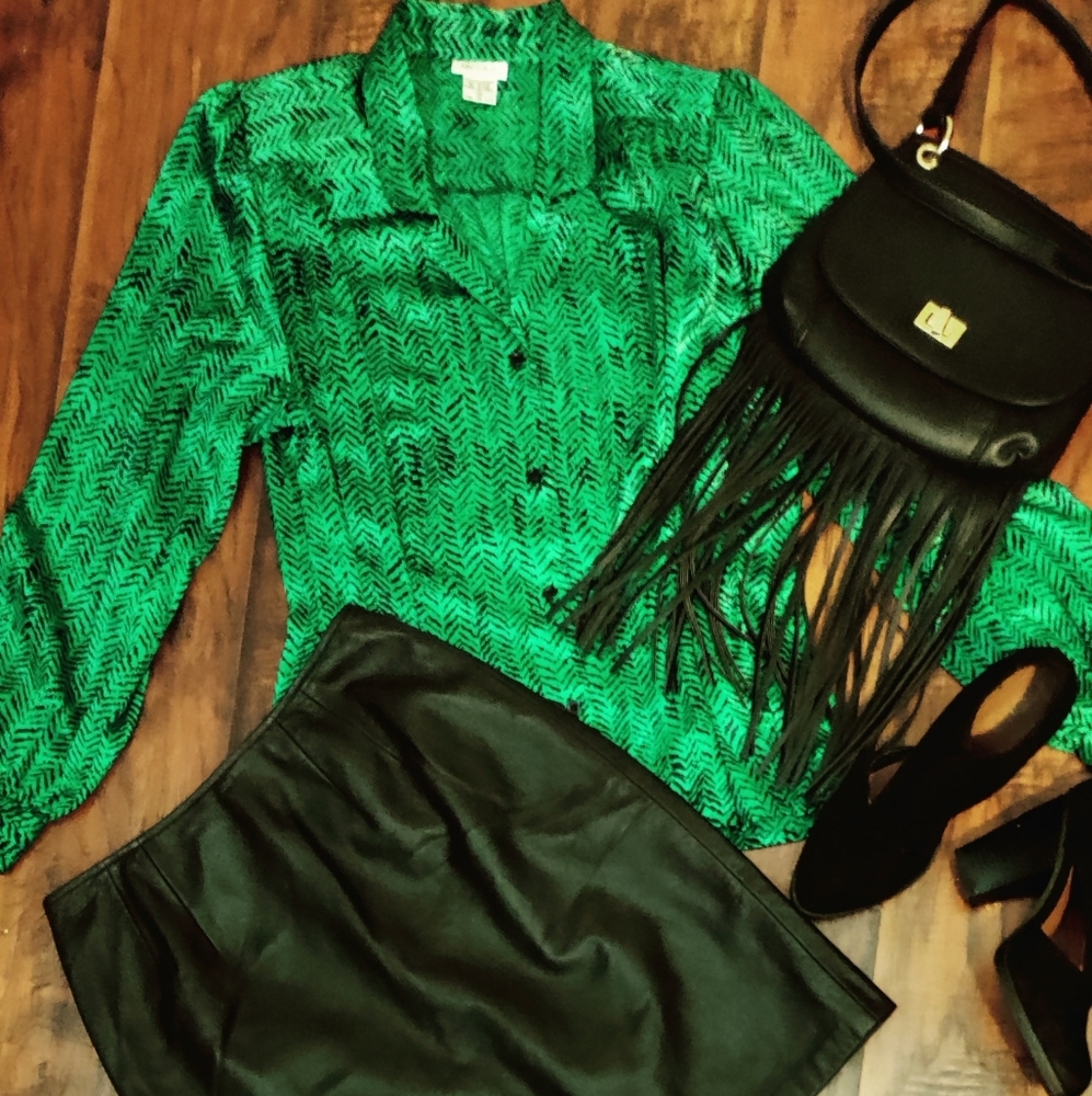 Retro vintage NICOLA animal print blouse